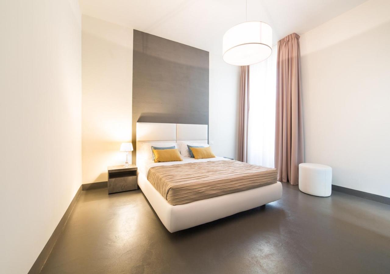 Lucus Exclusive Couette-café *